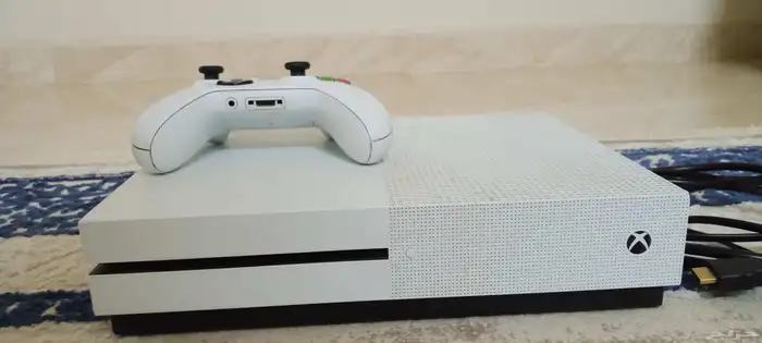 اكس بوكس ون اس مع يد 1