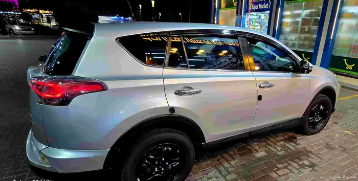 تويوتا راف فور 2016 بسعر حرق 50 ألف نظيف جدا 7