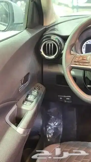 نيسان كيكس 9