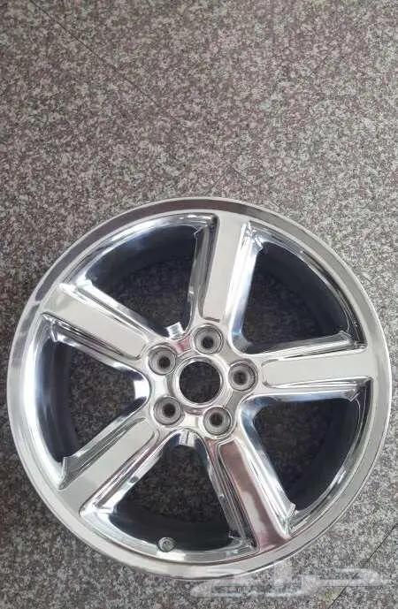 مورودور تتوفر لدينا جنوط فورد مورودور جديد 35