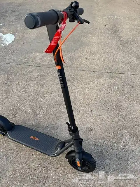 Ninebot F2 Pro Scooter 1
