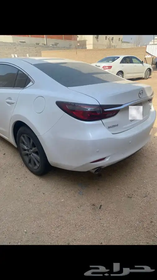 مازدا 4