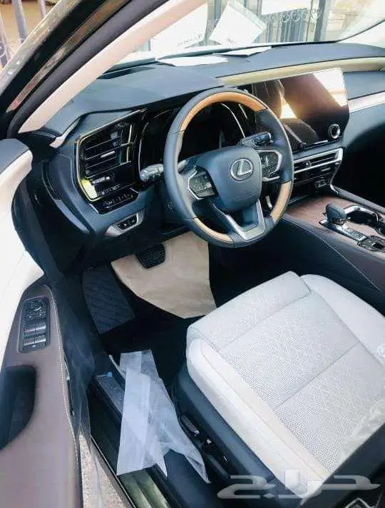 تتوفر جميع فئات لكزس RX اصفار لمبيعات دفعتين بدون ارباح 12
