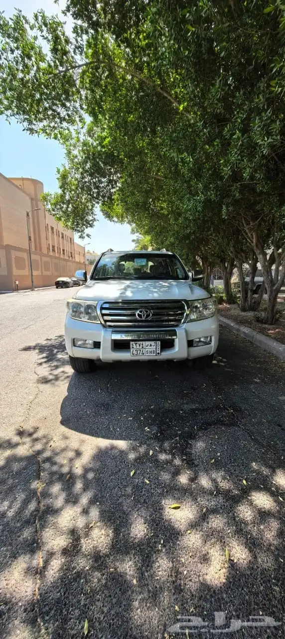 لندكروز موديل 2010 0