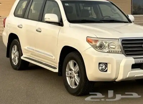 جيب لاندكروزر 2013 6 سلندر 1