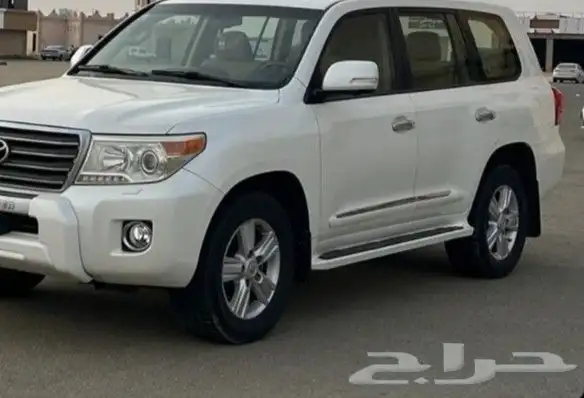 جيب لاندكروزر 2013 6 سلندر 2