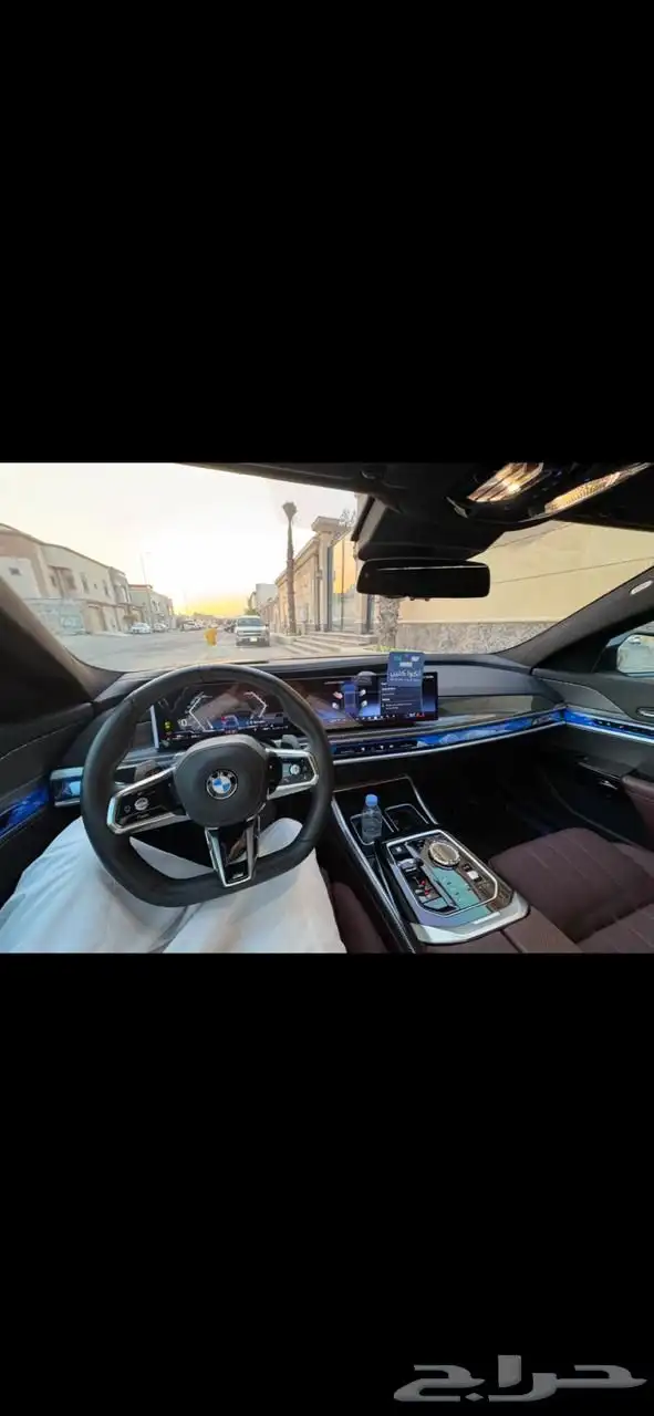 وراد الناغي bmw 740 i (2025) 6