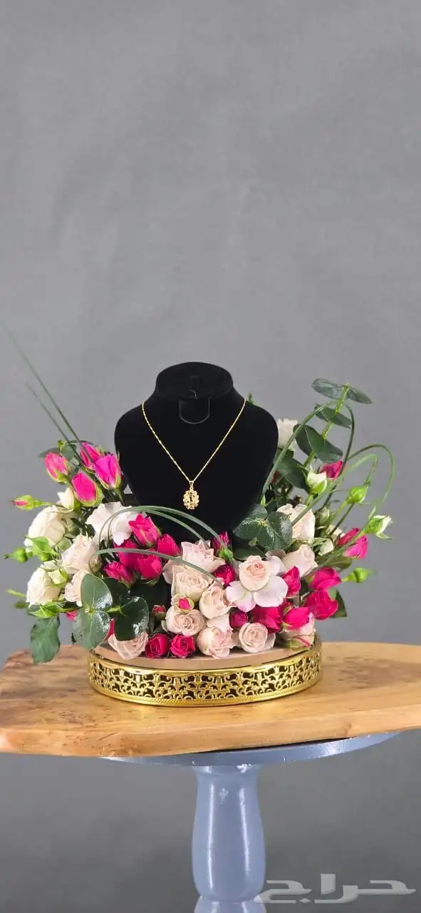 الوردة الذهبية ( ورد . كيك .شوكلاته ) خصم 30 28
