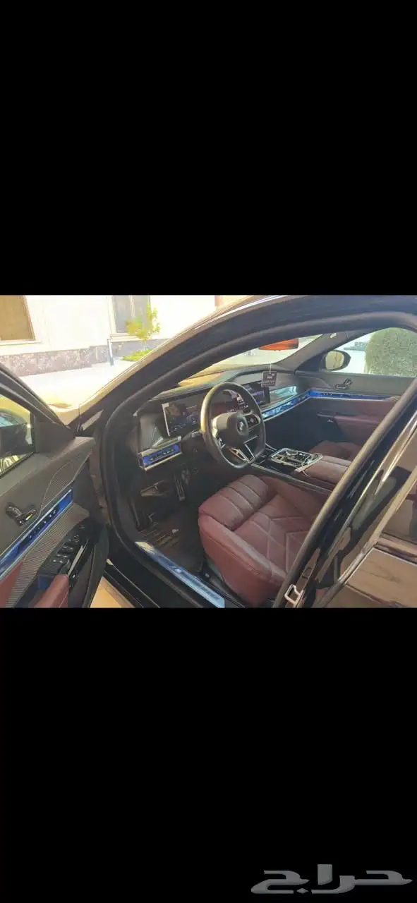 وراد الناغي bmw 740 i (2025) 3