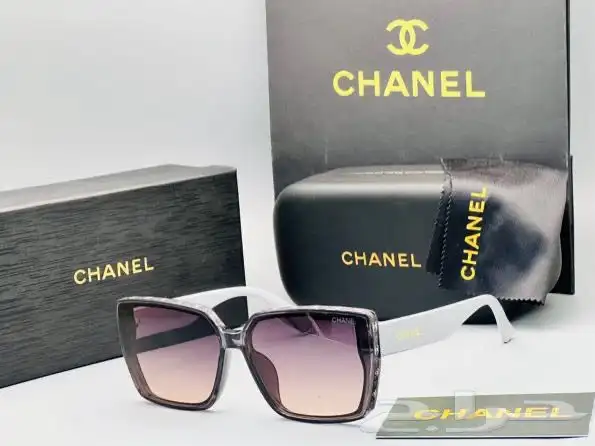 نظارات ماركات 82