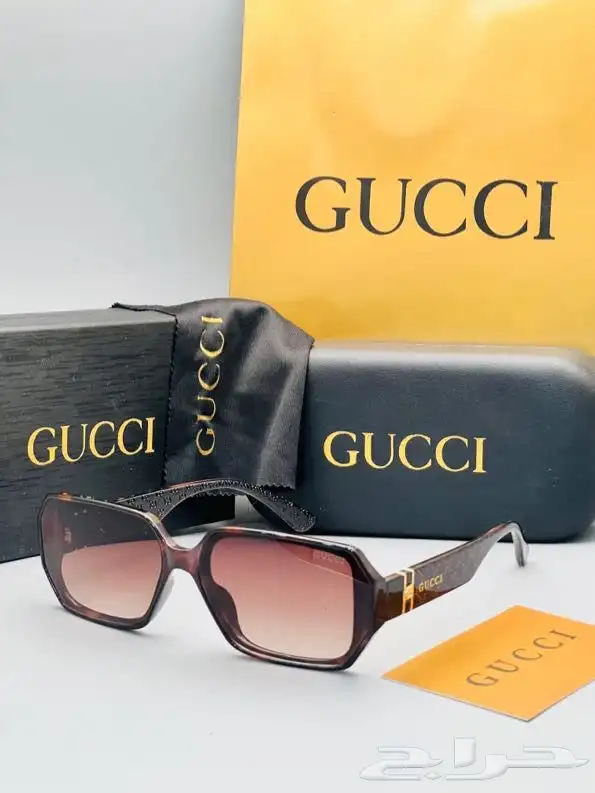 نظارات ماركات 52