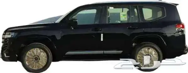 لاندكروزر L3 موديل 2025 اسود 4