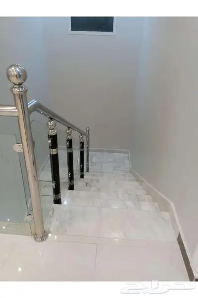 عرض رقم  4214   فيلا ايجار مساحة 300 المونسية index