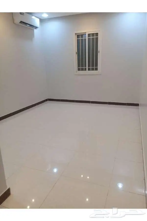 عرض رقم  4214   فيلا ايجار مساحة 300 المونسية 3