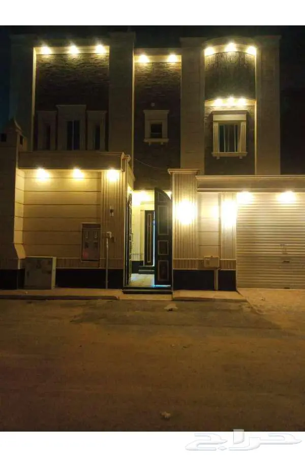 عرض رقم  4214   فيلا ايجار مساحة 300 المونسية 9