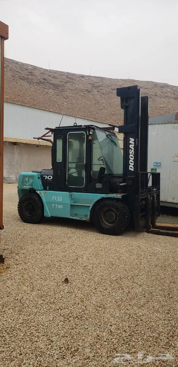 رافعه شوكيه فركلفت رافعه يدويه جاك للايجار 0