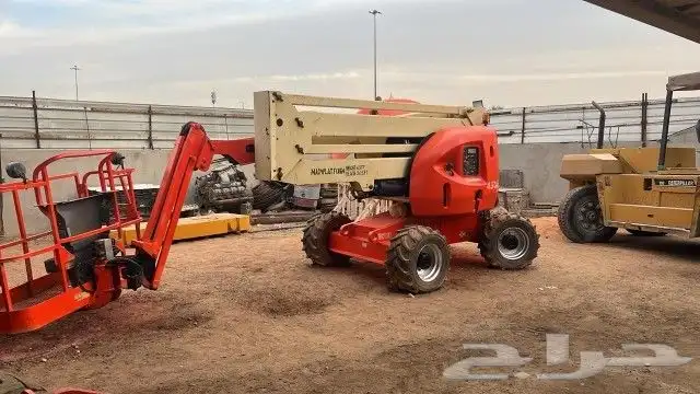 سيزر لفت للايجار رافعات شوكيه هدروليك 8