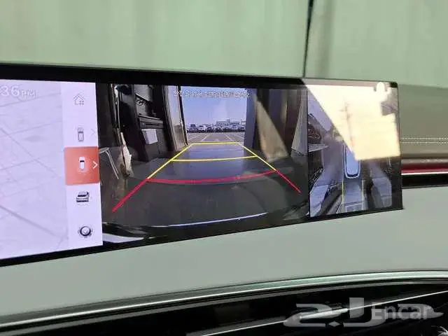 جينسيس GV70 2025 9