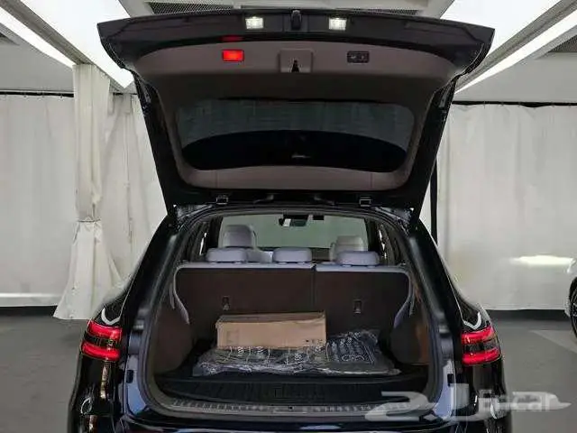 جينسيس GV70 2025 19