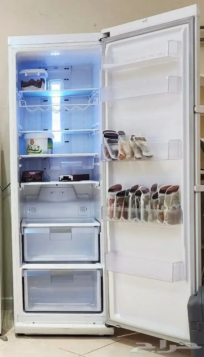 ثلاجة سامسونج بحالة ممتازة للبيع 0