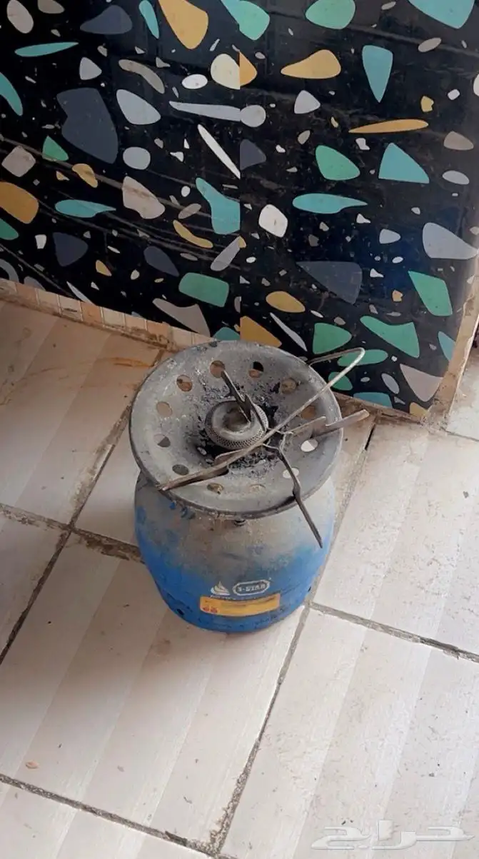 غسالة وثلاجة ودفاية وغاز وسرير للبيع 2