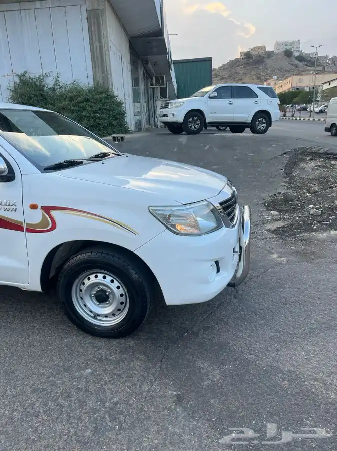 هايلوكس 2013 غماره 1