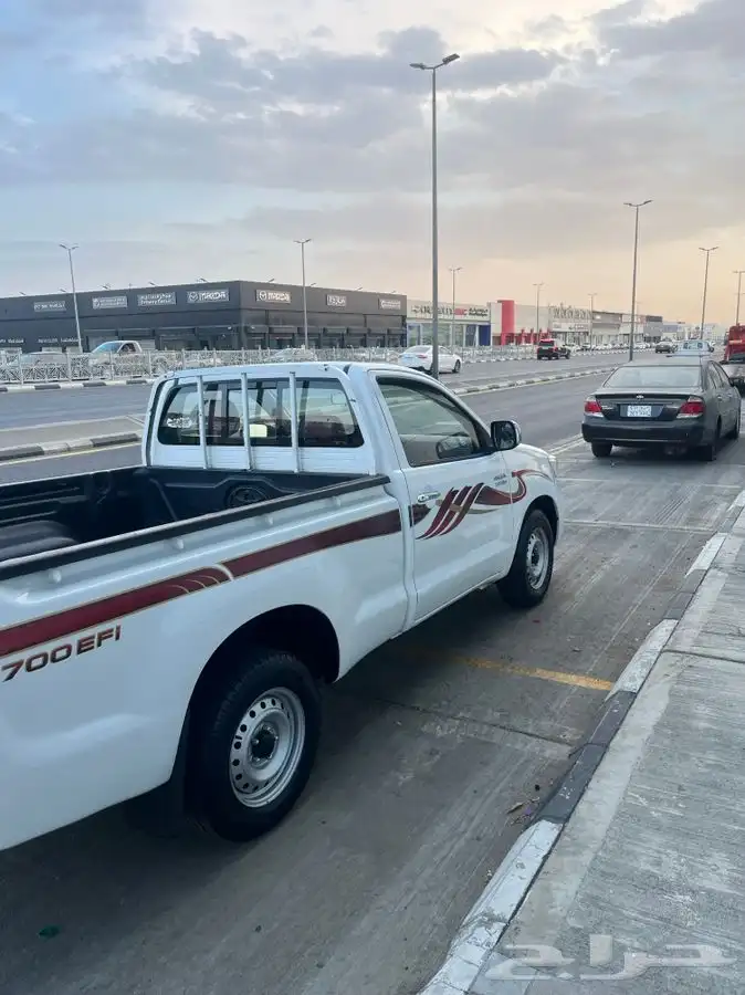 هايلوكس 2013 غماره 18