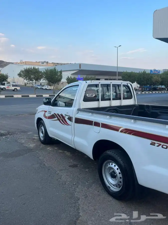 هايلوكس 2013 غماره 7