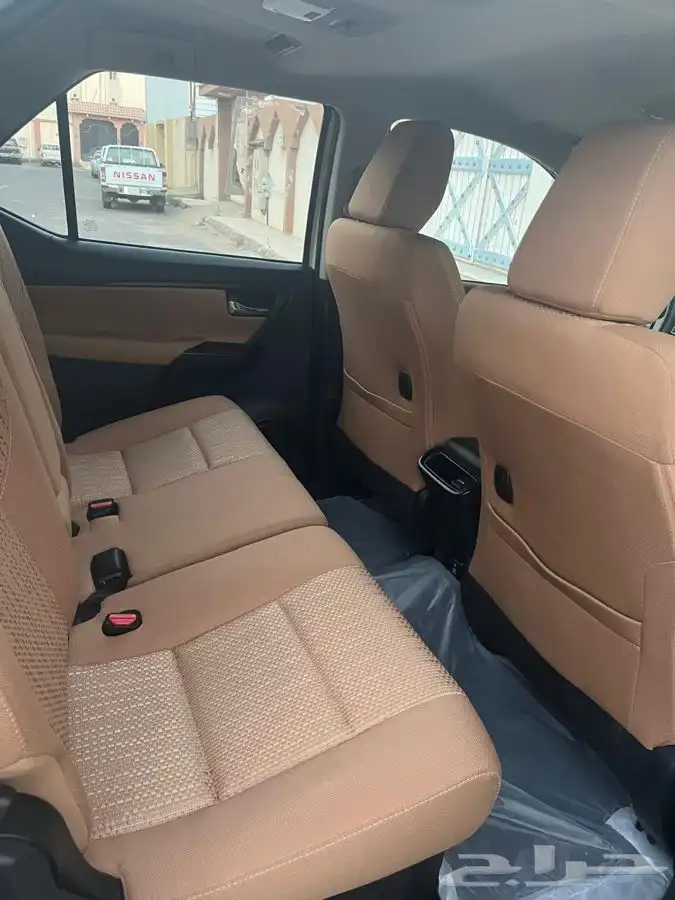 فورتشينر 2022 gx1 اربع سلندر بدون دبل ( وكاله ) 5