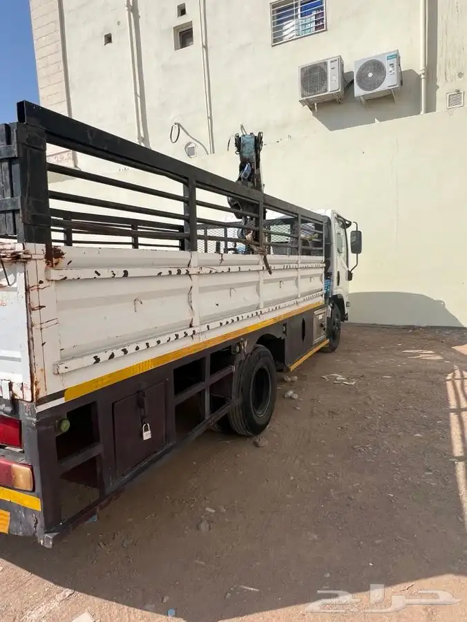 للبيع دينا ايسوزو 2012 ونش 5