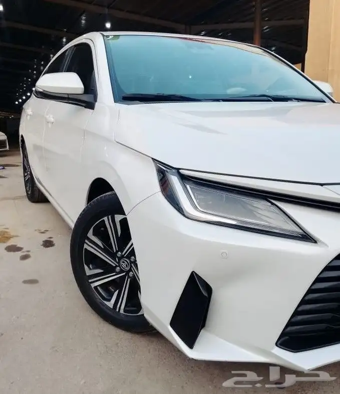 تويوتا ياريس 2023 فل كامل 1