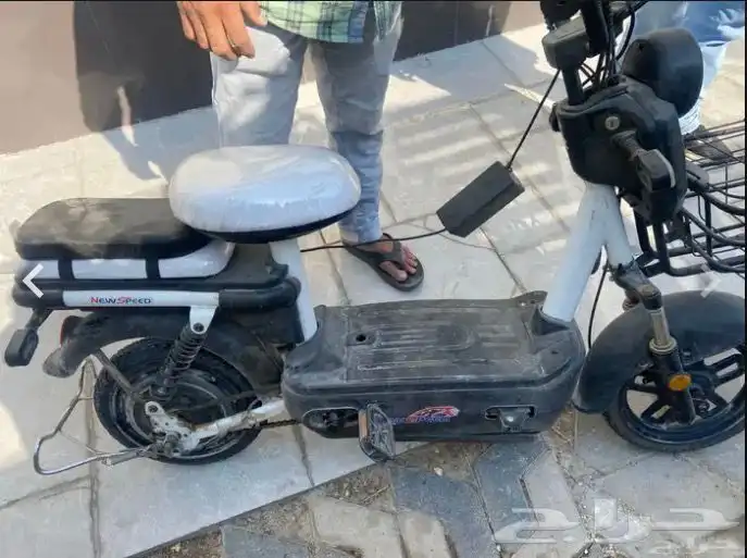 للبيع دباب كهربائي يمشي 50k البيع عجل 1