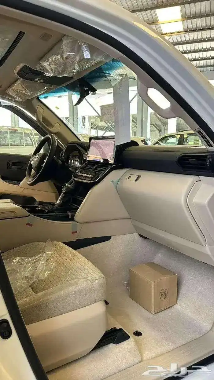 تويوتا لاندكروزر GXR L2 سعودي 2025 3