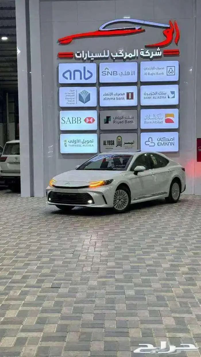تويوتا كامري LE نص فل سعودي 2025 0