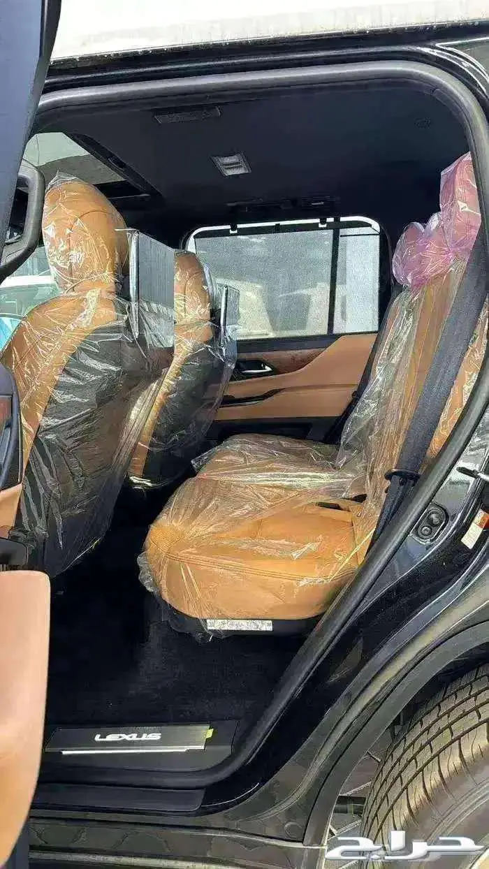 لكزس بي بي عماني 2025 تشغيل عن بعد . 3