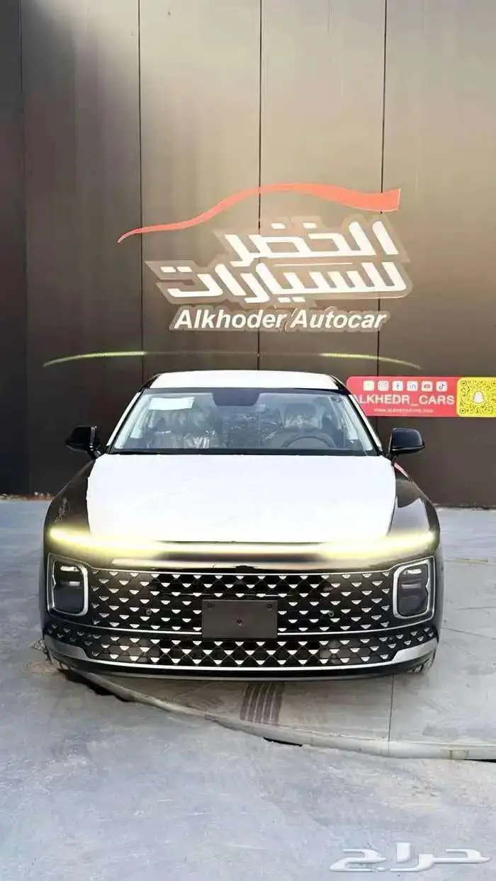 ازيرا بريميوم 2025 5