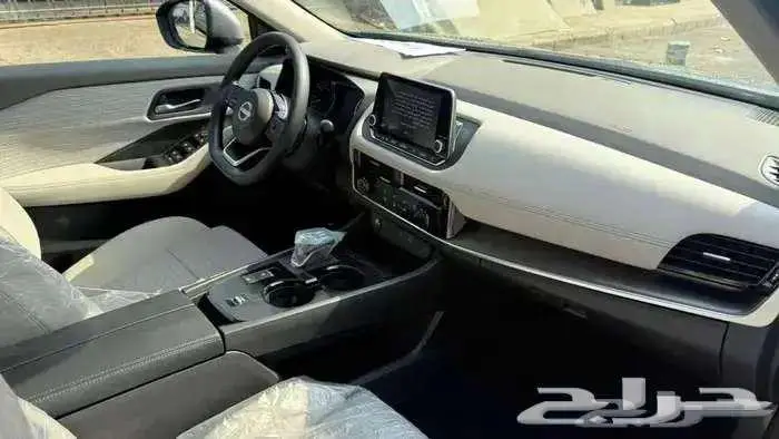 نيسان اكس تريل 5 و 7 راكب بدون دبل ودبل 2026 6