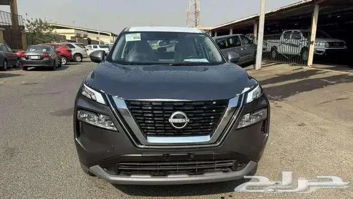 نيسان اكس تريل 5 و 7 راكب بدون دبل ودبل 2026 0