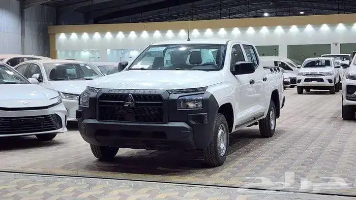 عرض خااص ميتسوبيشي L200 غمارتين ديزل موديل 2024 0
