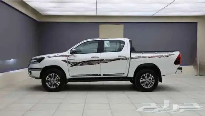 هايلكس غمارتين دبل بنزين S GLX موديل 2025 ديزل 1