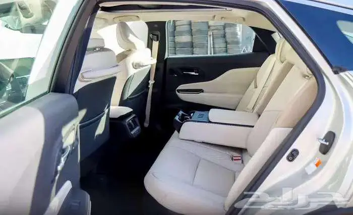 كراون ماجسنا لونين 2023 14