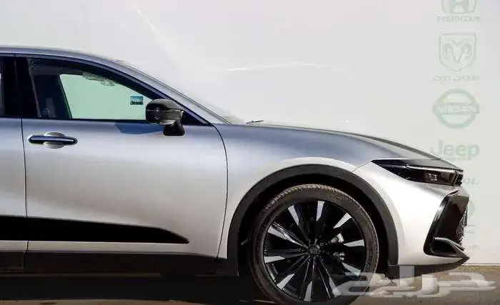 كراون ماجسنا لونين 2023 10