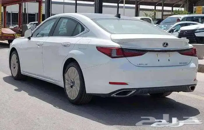 لكزس ES350 CC موديل 2025 كاش و أقساط 4