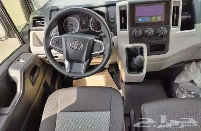 تويوتا هايس بضاعه ديزل جير عادي سقف منخفض 2026 4