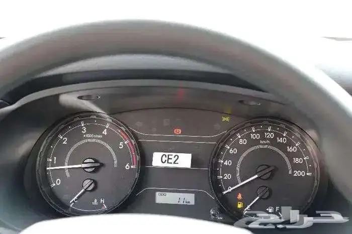 تيوتا هايلوكس غمارتين بدون دبل 2