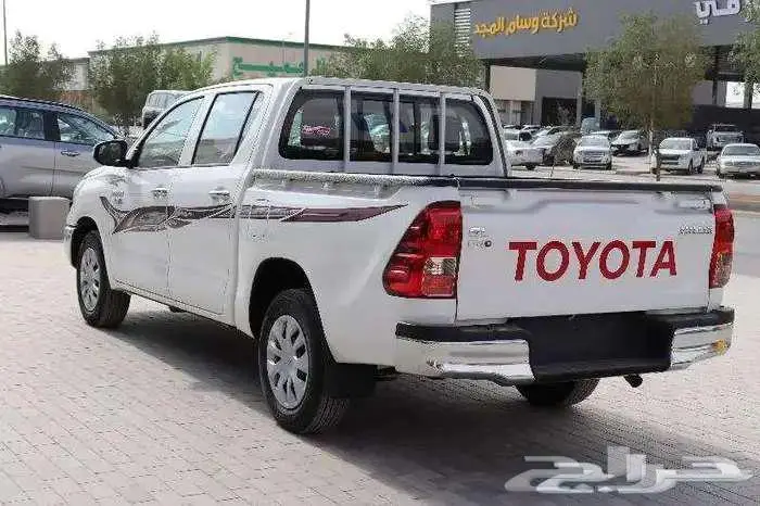 تيوتا هايلوكس غمارتين بدون دبل 16