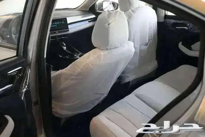 ام جي فايف ستاندر الشكل الجديد 2025 باقل الاسعار لدينا 17