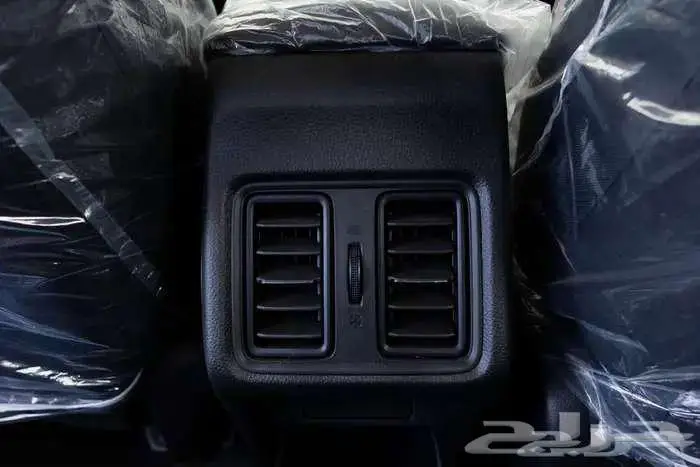 هوندا HRV LX نص فل 2025 5