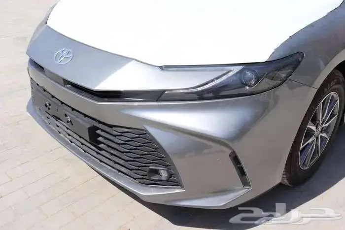 تويوتا كامري E بنزين 2025 كاش واقساط باقل الفوايد 33