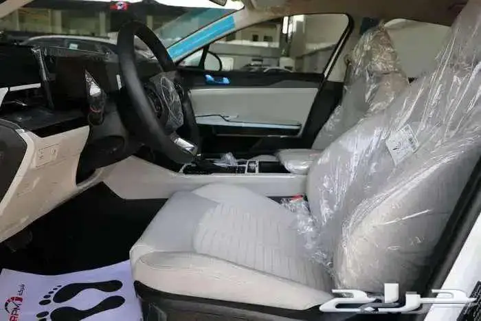 كيا K5 2.5 CC ستاندر مطور ونص فل 2026 باقل الاسعار 8